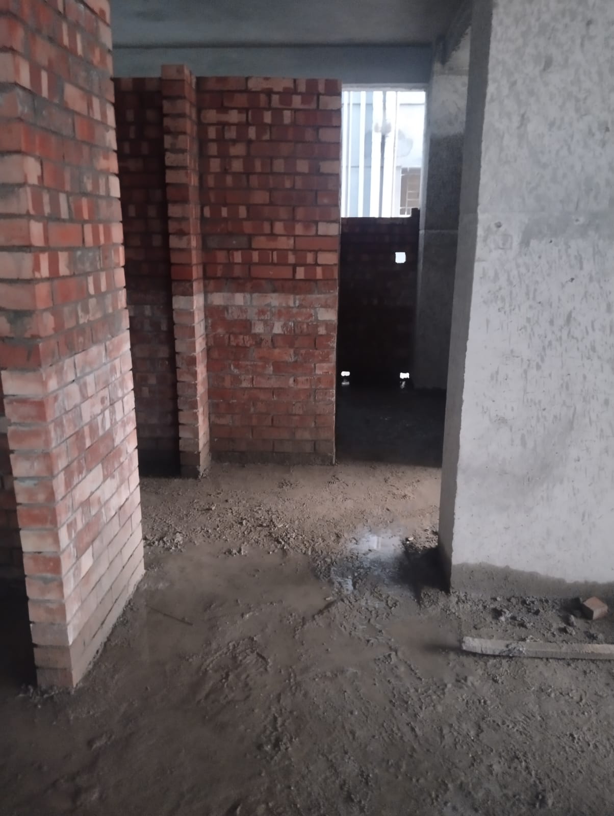 Luxury 4-Bedroom Apartment for Sale – Sector 16, Jolshiri Abashon